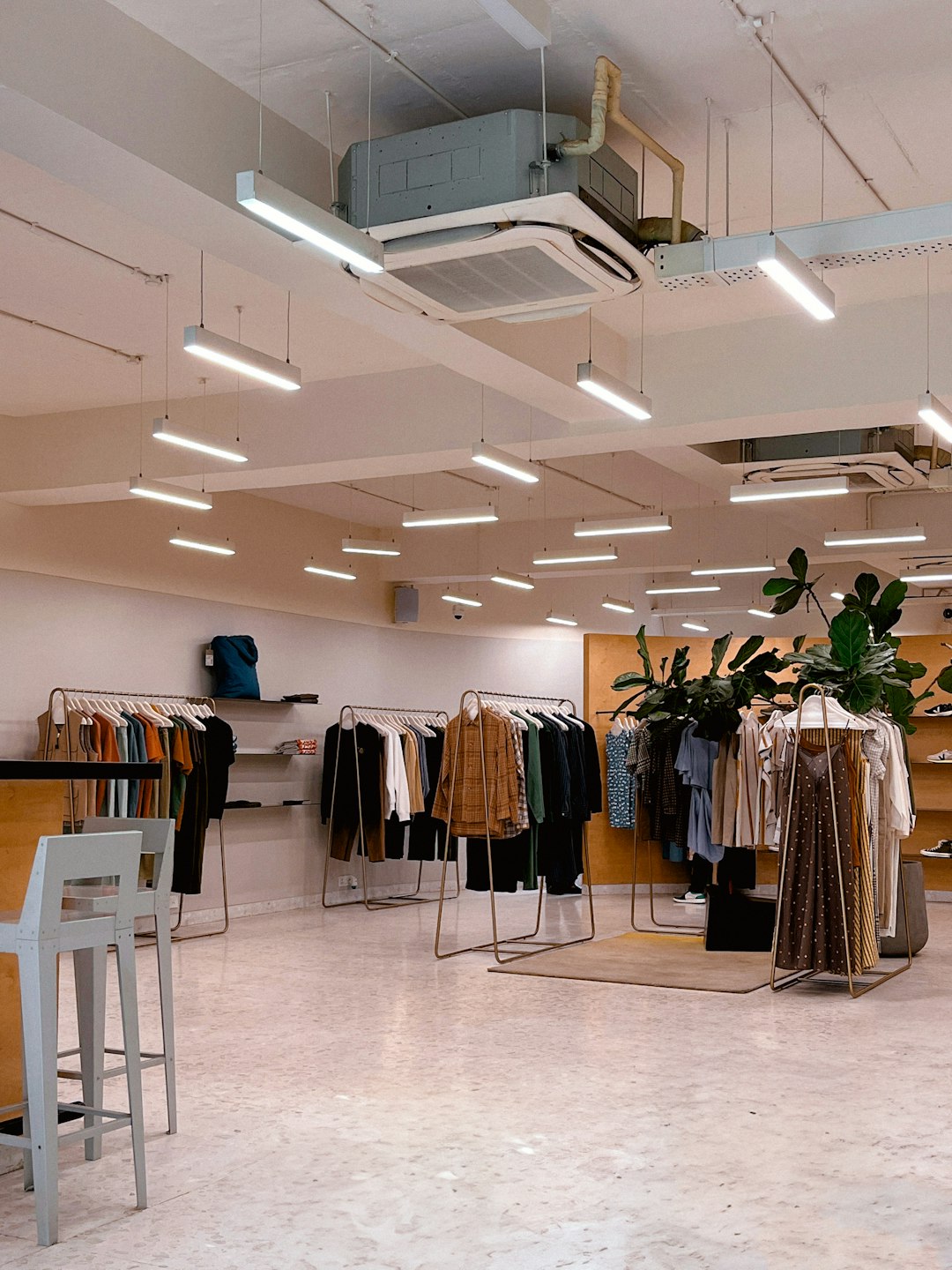 specialty-retail reference frame 4